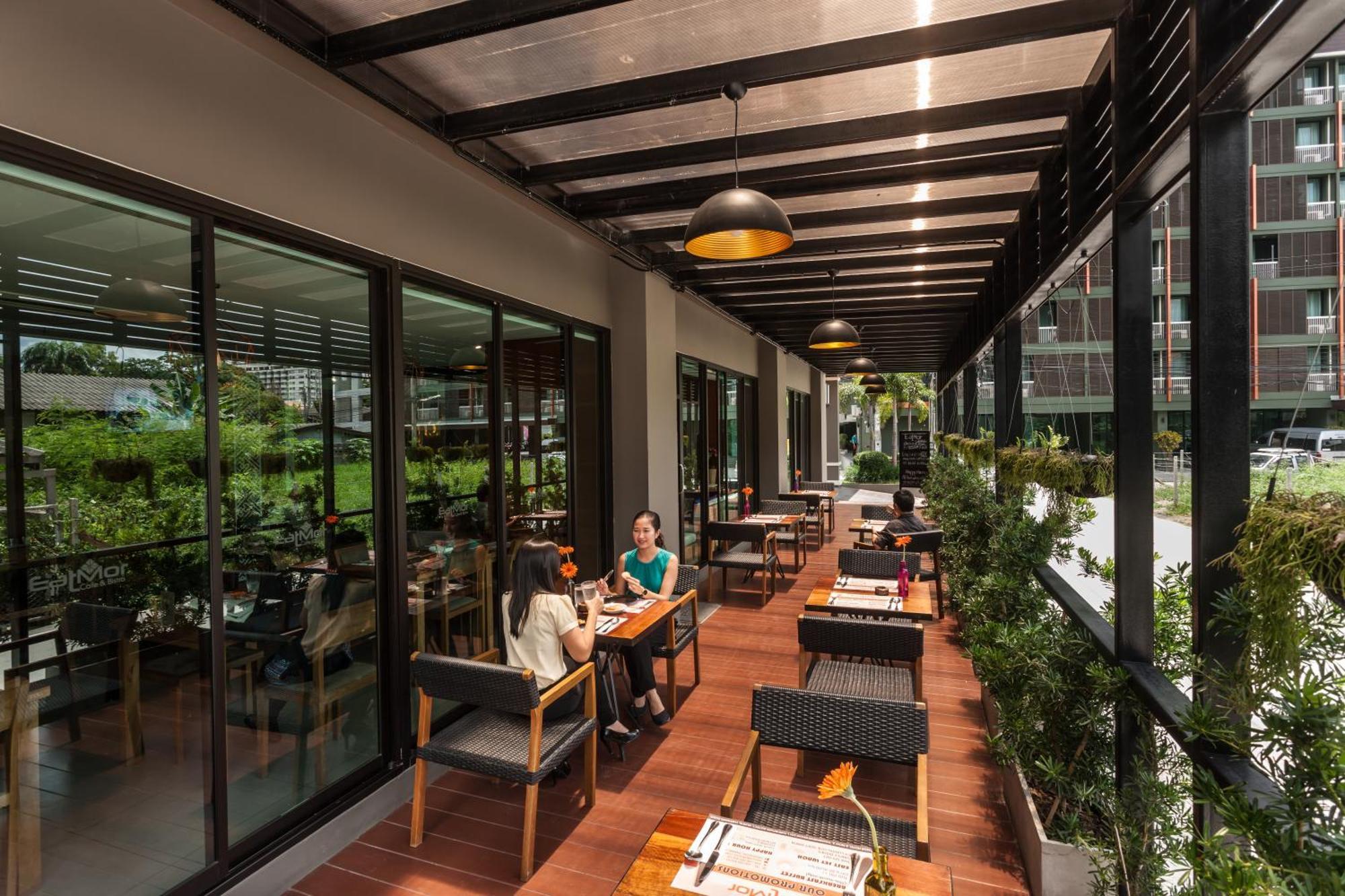 Cmor By Recall Hotels Sha Extra Plus Chiang Mai Zewnętrze zdjęcie